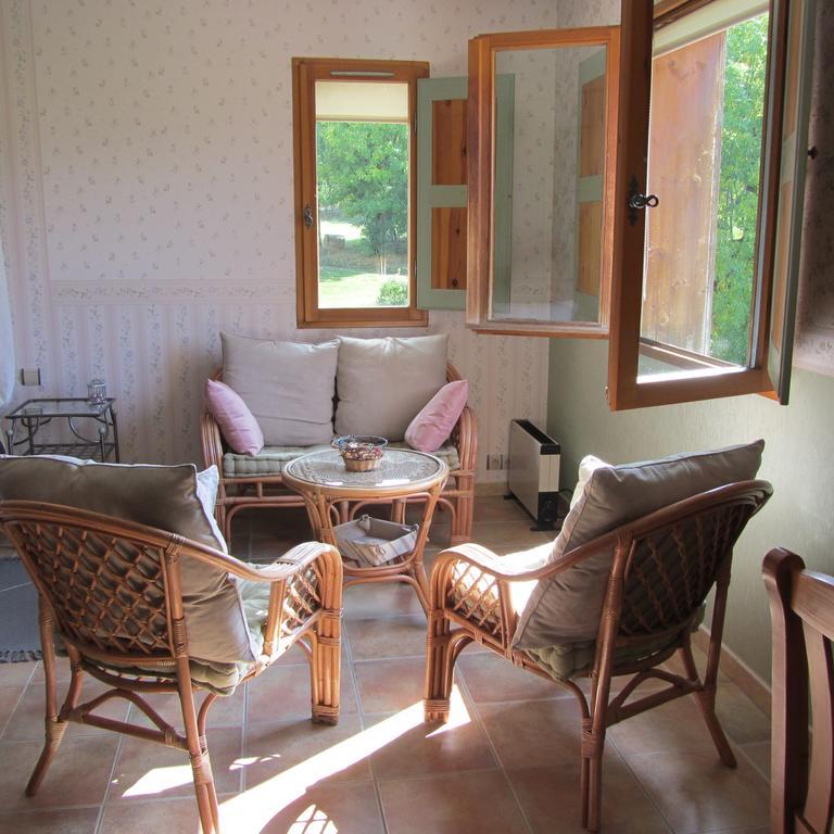 Le Clos De Lumiere La Roche-des-Arnauds Номер фото